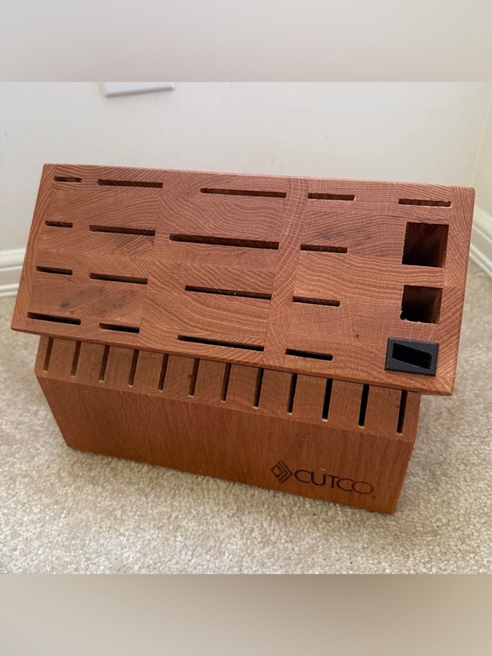 Cutco Wooden Knife Block 32 slots USA Brown Black cherry